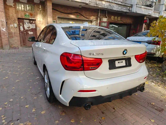 BMW 1 Series — Фото автомобиля 4