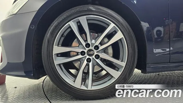 Audi A6 40 TDI Premium — Фото автомобиля 5
