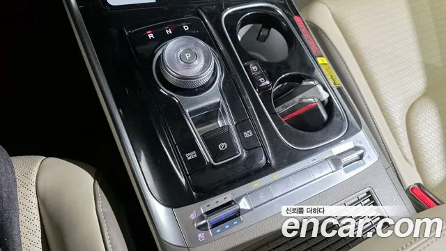 Kia Canival Carnival 4 поколение Дизель 9 мест Hi-Limousine — Фото автомобиля 9