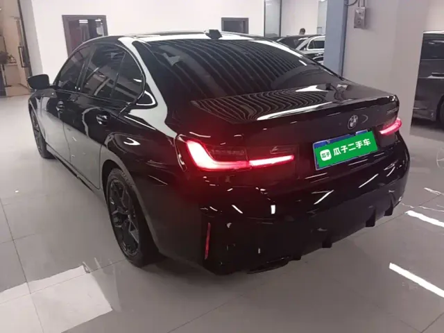 BMW BMW 3 Series 2025 330Li M Sport Night Edition — Фото автомобиля 4