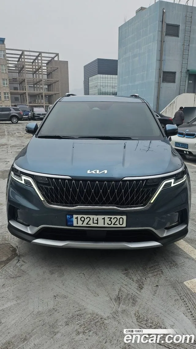 Kia Canival Carnival 4 поколение Дизель 9 мест Prestige — Фото автомобиля 3