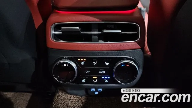 Genesis GV70 2.5T Бензин AWD — Фото автомобиля 19