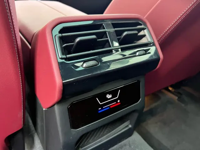 BMW 5 Series — Фото автомобиля 18