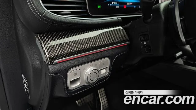 Mercedes-Benz GLE-Class — Фото автомобиля 25