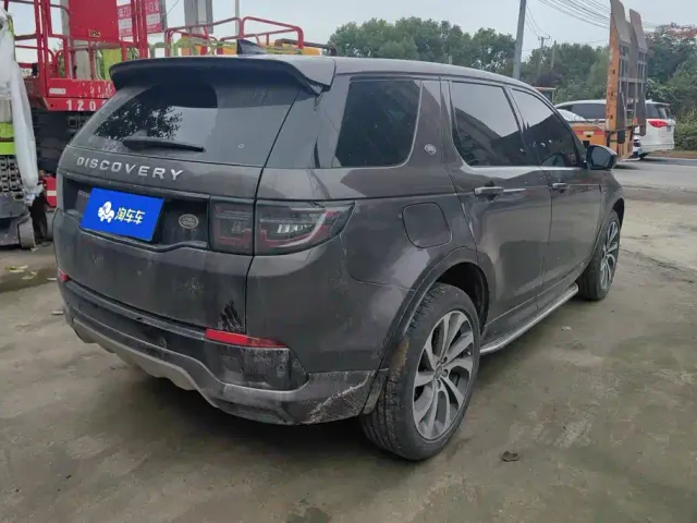 Land Rover Discovery Sport — Фото автомобиля 3