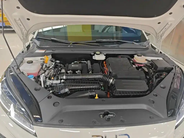 BYD Seal 06 — Фото автомобиля 19