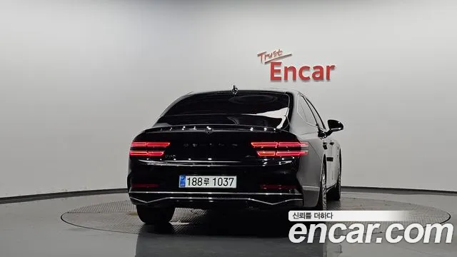 Genesis G80 Бензин 2.5 турбо AWD — Фото автомобиля 4