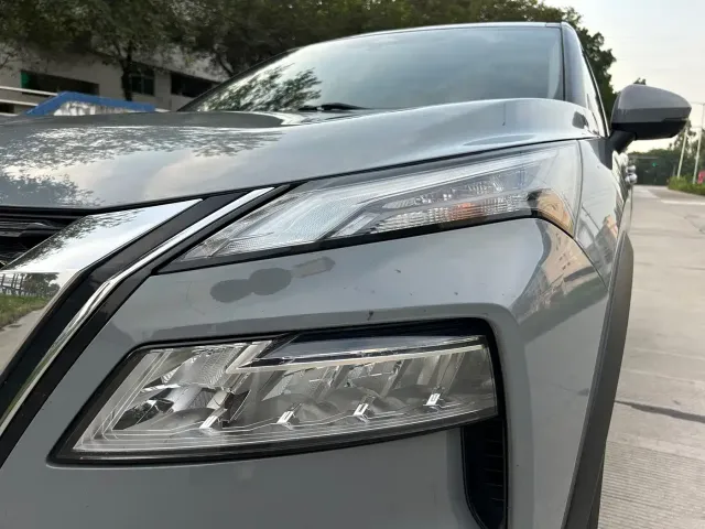 Nissan X-Trail — Фото автомобиля 8