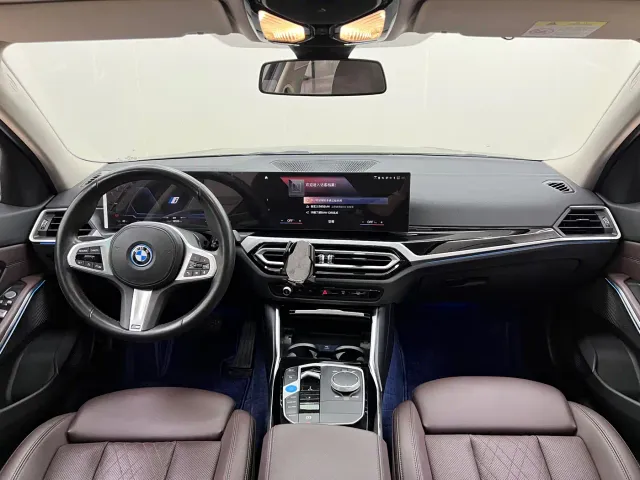 BMW i3 — Фото автомобиля 20