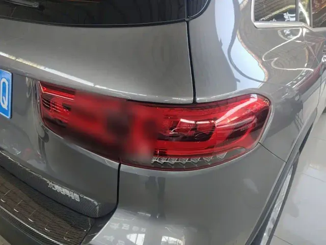 Mercedes-Benz GLB-Class — Фото автомобиля 23