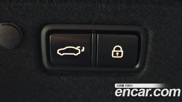 Hyundai Grandeur Grandeur (New) Hybrid — Фото автомобиля 24