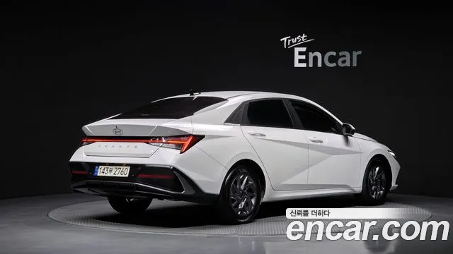 Hyundai AVANTE Новый Avante (CN7) — Фото автомобиля 2