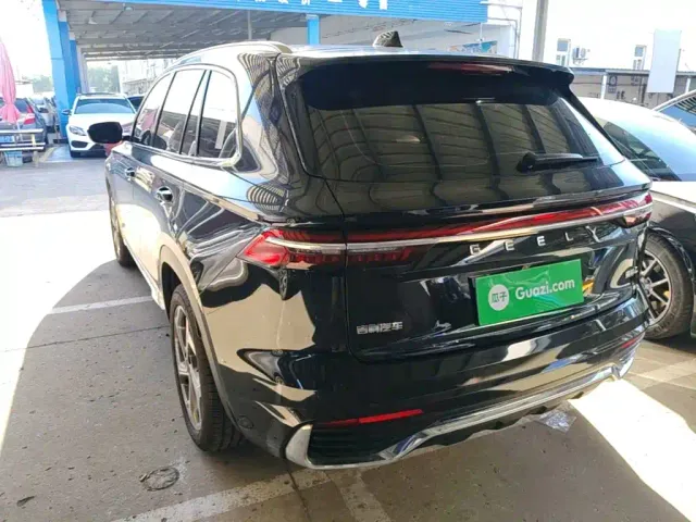 Geely Xingyue L — Фото автомобиля 4