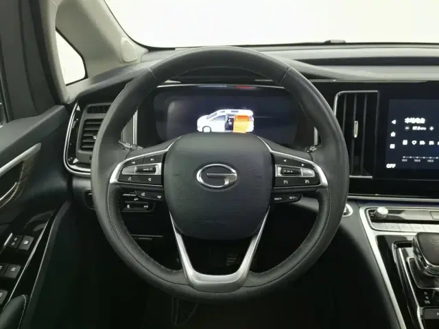 GAC Trumpchi M8 — Фото автомобиля 11