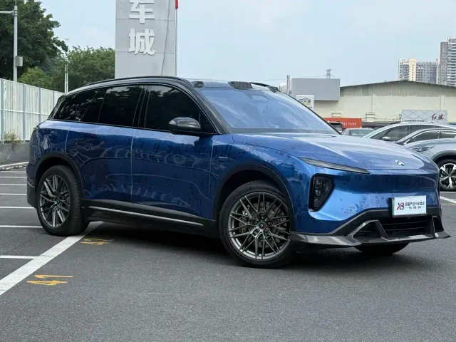 Nio ES6 — Фото автомобиля 2