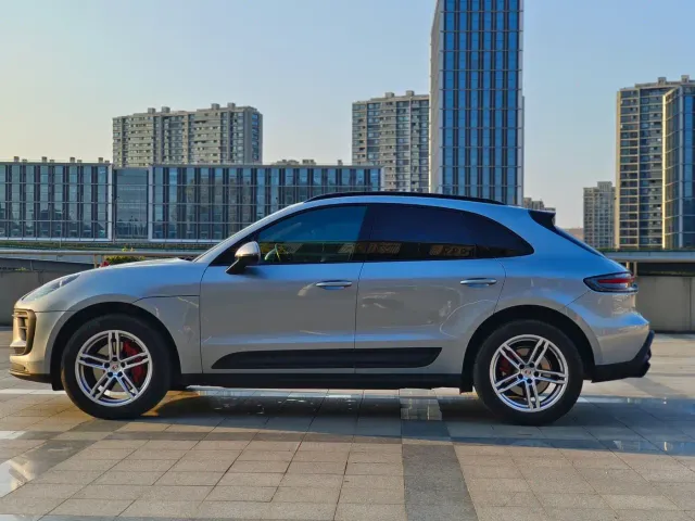 Porsche Macan — Фото автомобиля 4