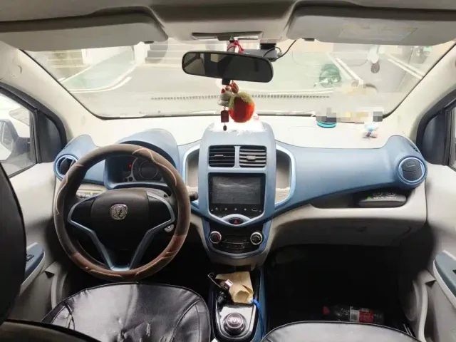 Changan Benben E-Star — Фото автомобиля 12