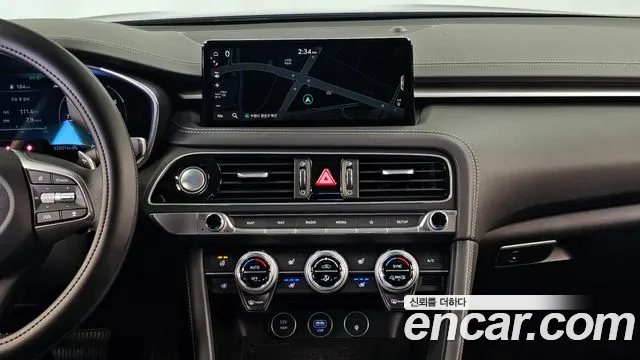 Genesis G70 New — Фото автомобиля 20