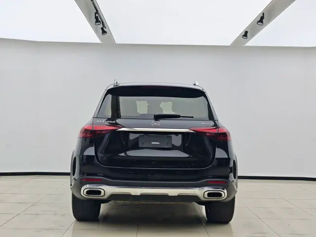 Mercedes-Benz GLE-Class — Фото автомобиля 8