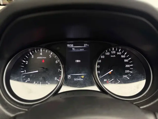 Nissan Qashqai — Фото автомобиля 12