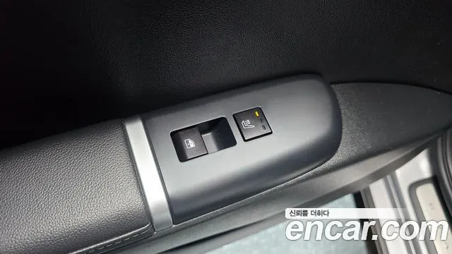 Hyundai Grandeur GN7 — Фото автомобиля 29