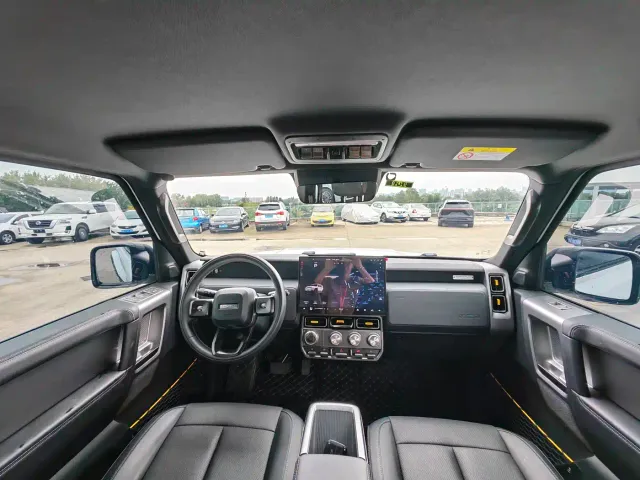iCAR V23 — Фото автомобиля 10