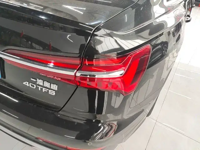 Audi A6L — Фото автомобиля 7