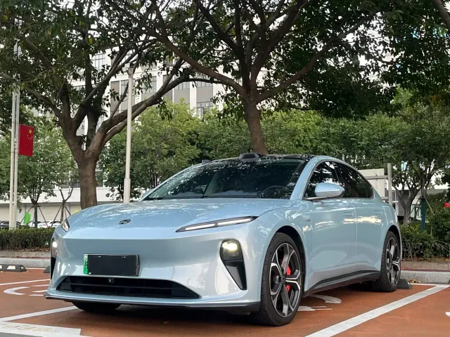 Фотография автомобиля — Nio ET5