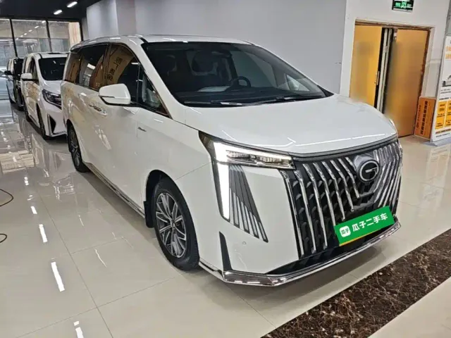 GAC Trumpchi M8 — Фото автомобиля 3