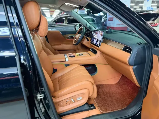 GAC Trumpchi Xiangwang S9 — Фото автомобиля 8