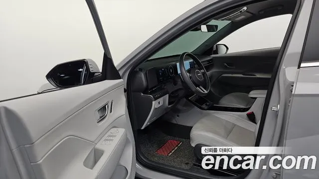 Hyundai Kona SX2 — Фото автомобиля 10