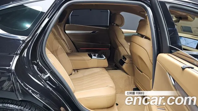 Genesis G80 Бензин 2.5 турбо 2WD — Фото автомобиля 7