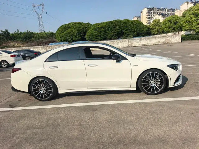 Mercedes-Benz CLA-Class AMG — Фото автомобиля 4