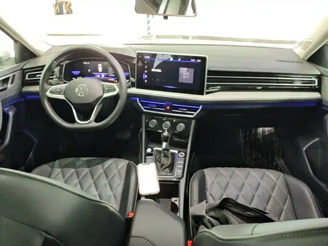 Volkswagen Sagitar — Фото автомобиля 9