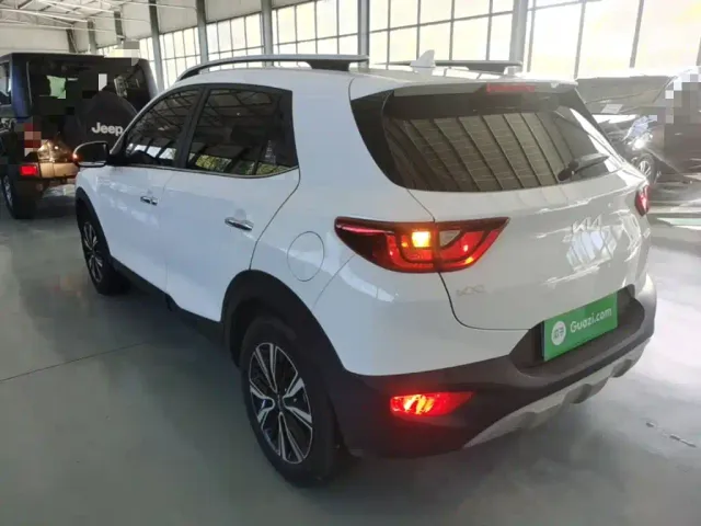Kia KX1 — Фото автомобиля 4