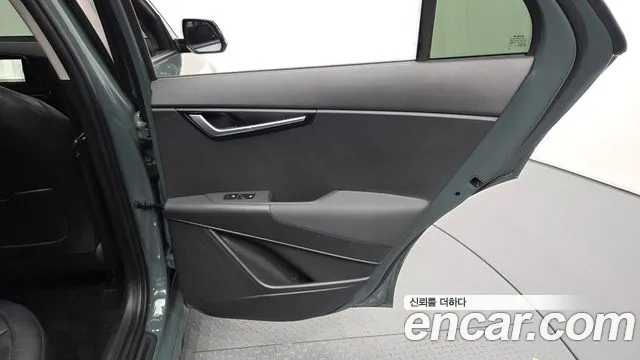Kia Niro The All New — Фото автомобиля 14
