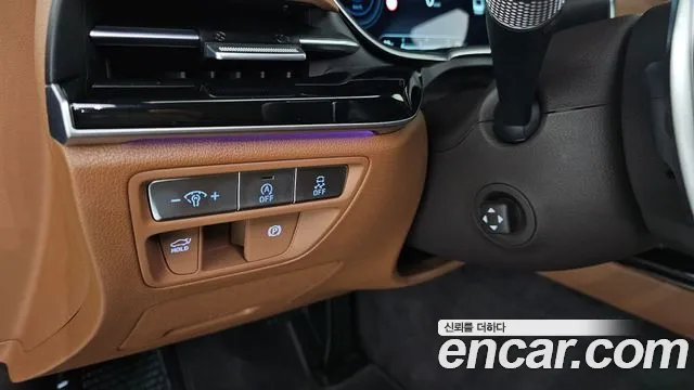 Genesis G80 Бензин 2.5 турбо AWD — Фото автомобиля 7