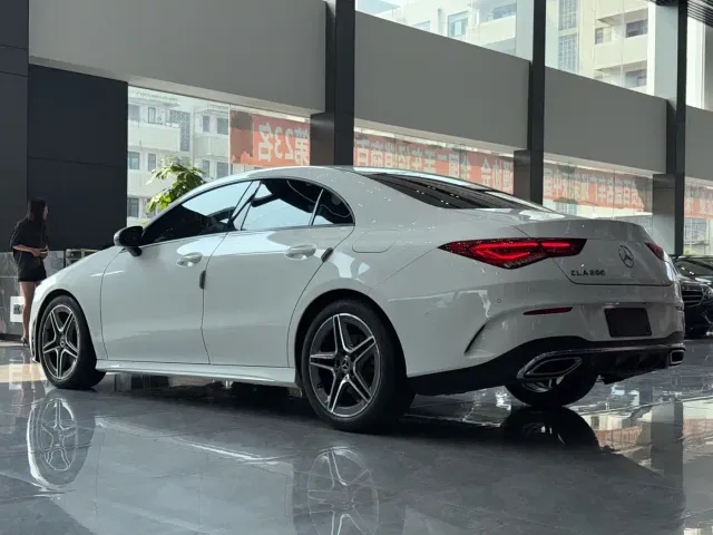 Mercedes-Benz CLA-Class — Фото автомобиля 7