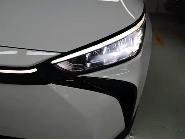 Geely Geometry M6 — Фото автомобиля 23