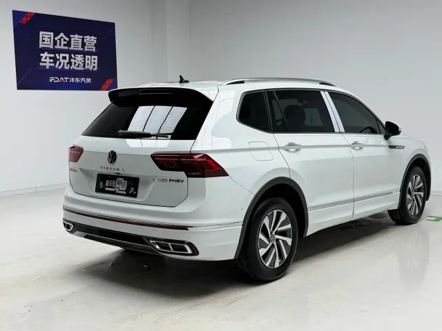 Volkswagen Tiguan L PHEV — Фото автомобиля 4