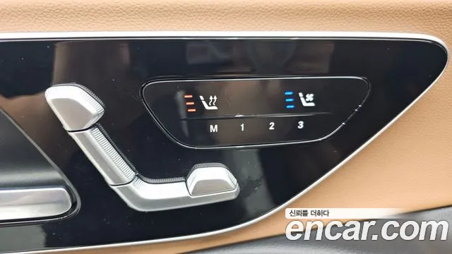 Mercedes-Benz E-Class — Фото автомобиля 17