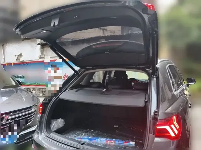 Audi Q3 — Фото автомобиля 9