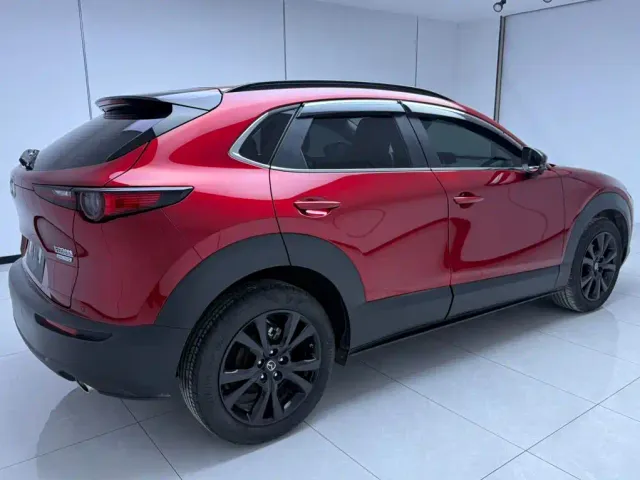 Mazda CX-30 — Фото автомобиля 4