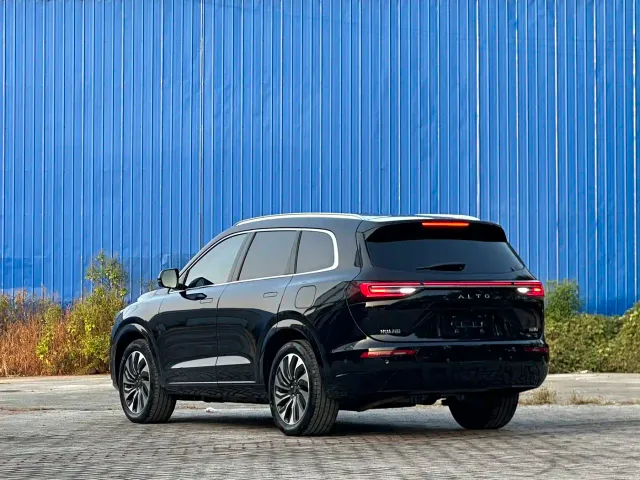Aito M7 — Фото автомобиля 6