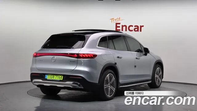 Mercedes-Benz EQS — Фото автомобиля 2