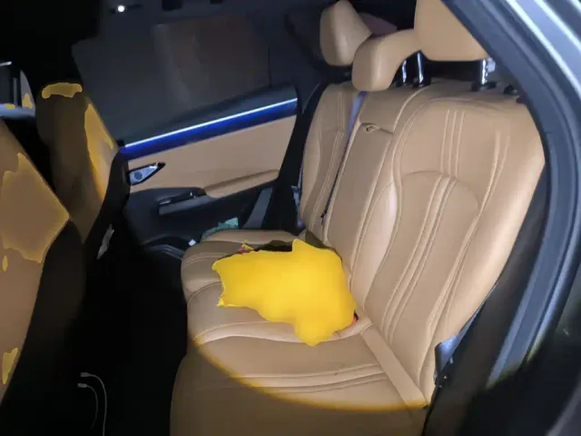 Geely Galaxy L7 — Фото автомобиля 13