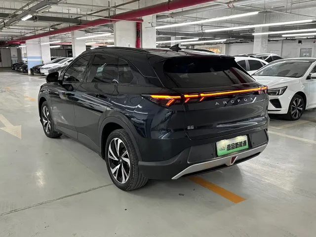 Arcfox Alpha T5 — Фото автомобиля 4