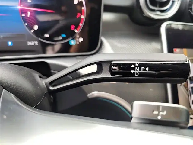 Mercedes-Benz C-Class — Фото автомобиля 13