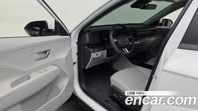 Hyundai Kona Kona (SX2) Бензин 1.6 турбо 2WD — Фото автомобиля 10