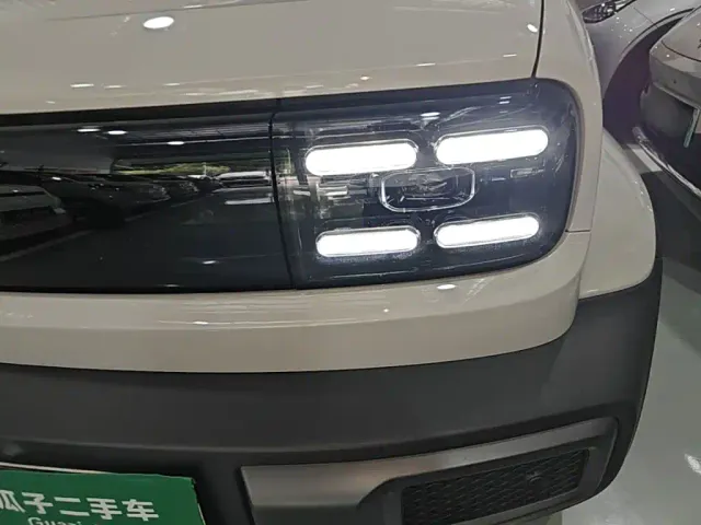 Baojun Yep — Фото автомобиля 23